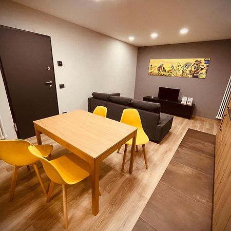 Alpine Hut Apartment Pont-Saint-Martin Ngoại thất bức ảnh