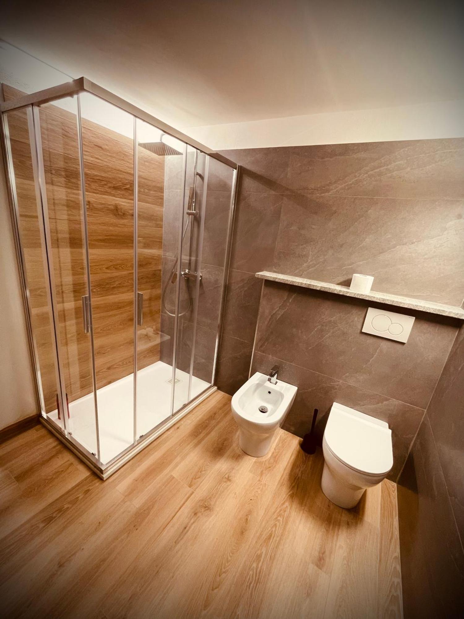 Alpine Hut Apartment Pont-Saint-Martin Ngoại thất bức ảnh